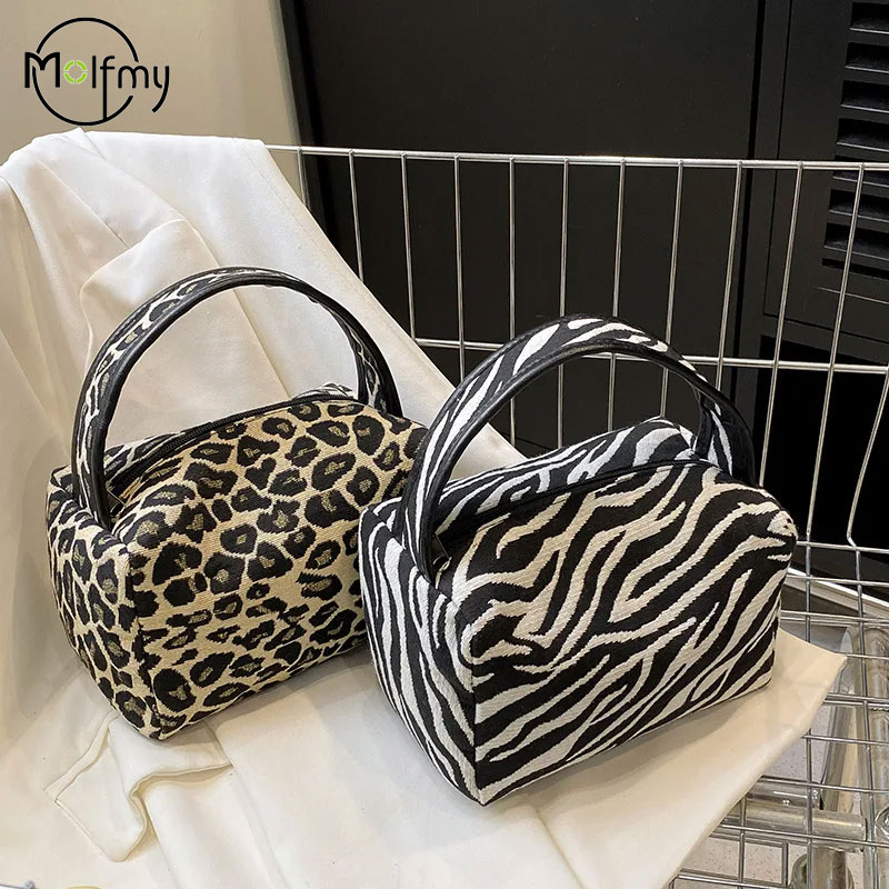 Tas Makeup macan tutul, kantun - Luxury Skincare & Spa Reviews ulasan dan harga